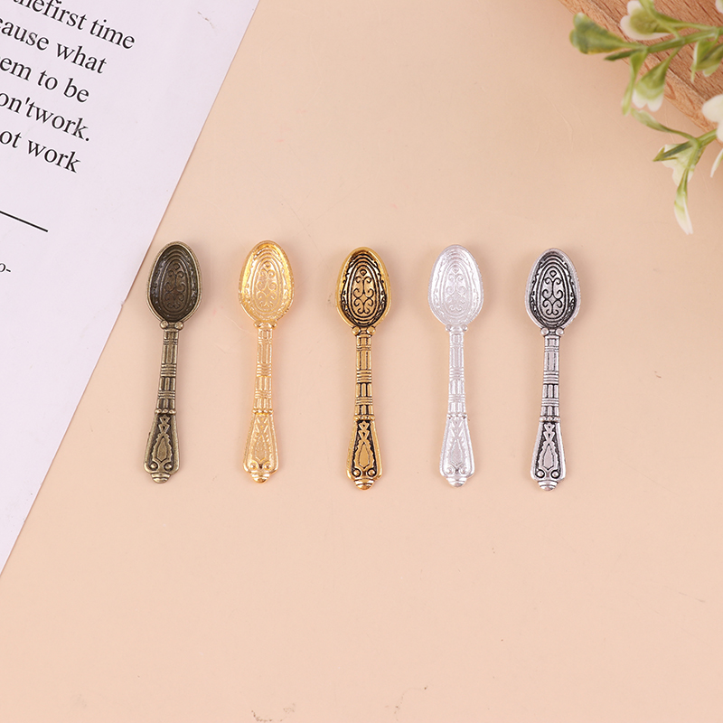 10Pcs 1:12 Dollhouse Miniature - Vintage Collectible Spoons recension och pris