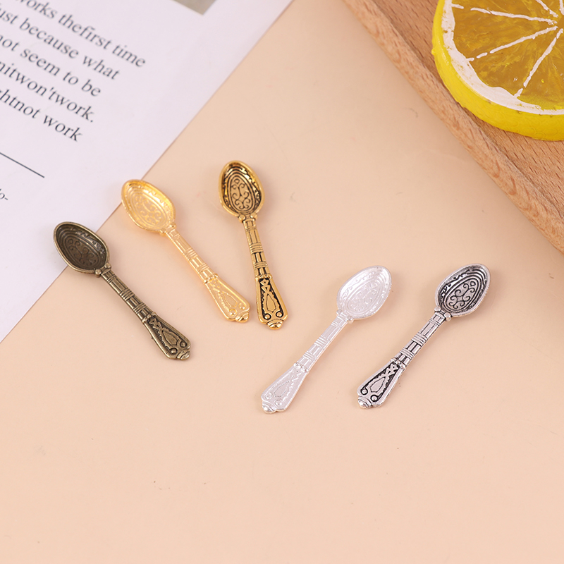 10Pcs 1:12 Dollhouse Miniature - Vintage Collectible Spoons recension och pris