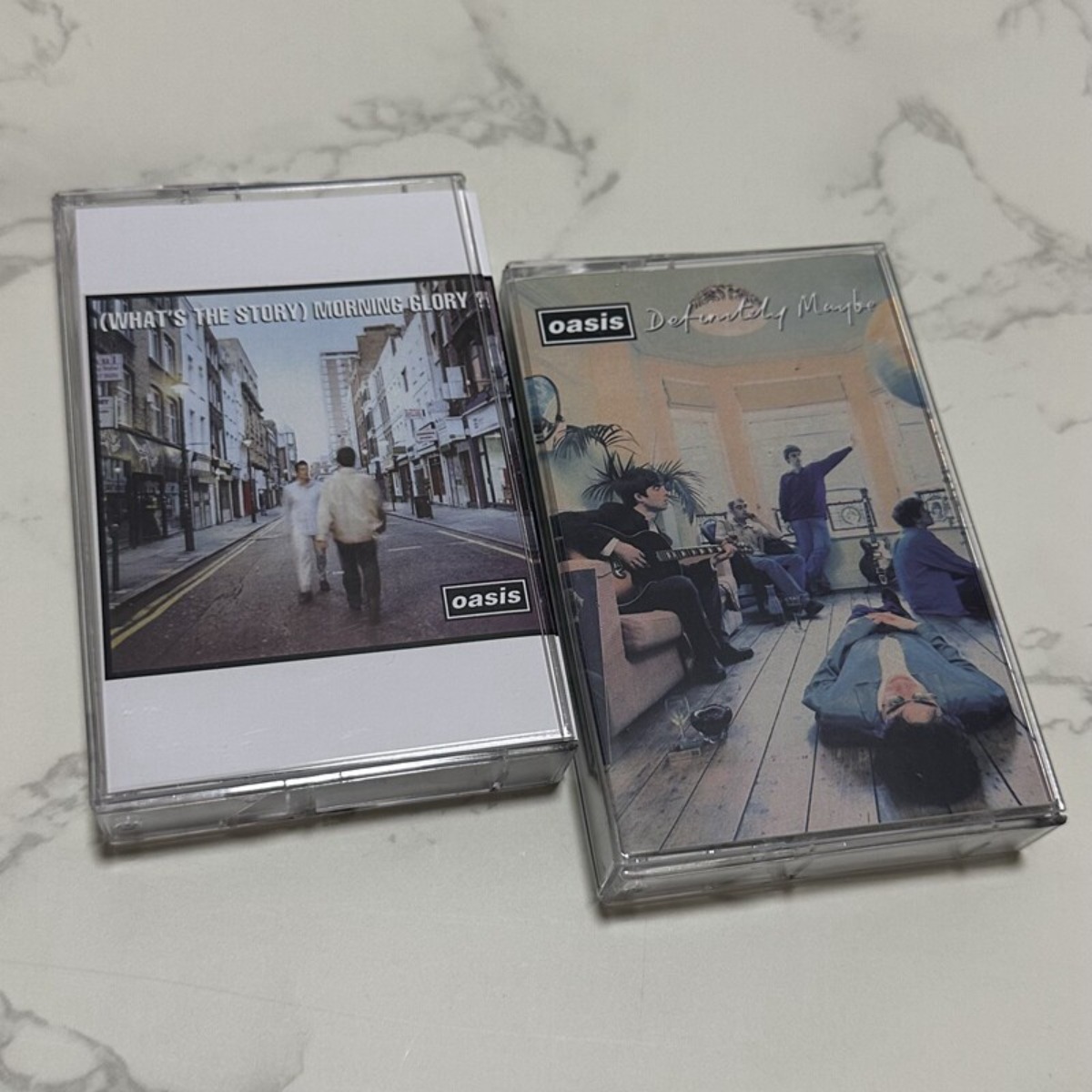 Oasis British Rock Band Casset - Vintage Collectibles & More Llc Photos recension och pris